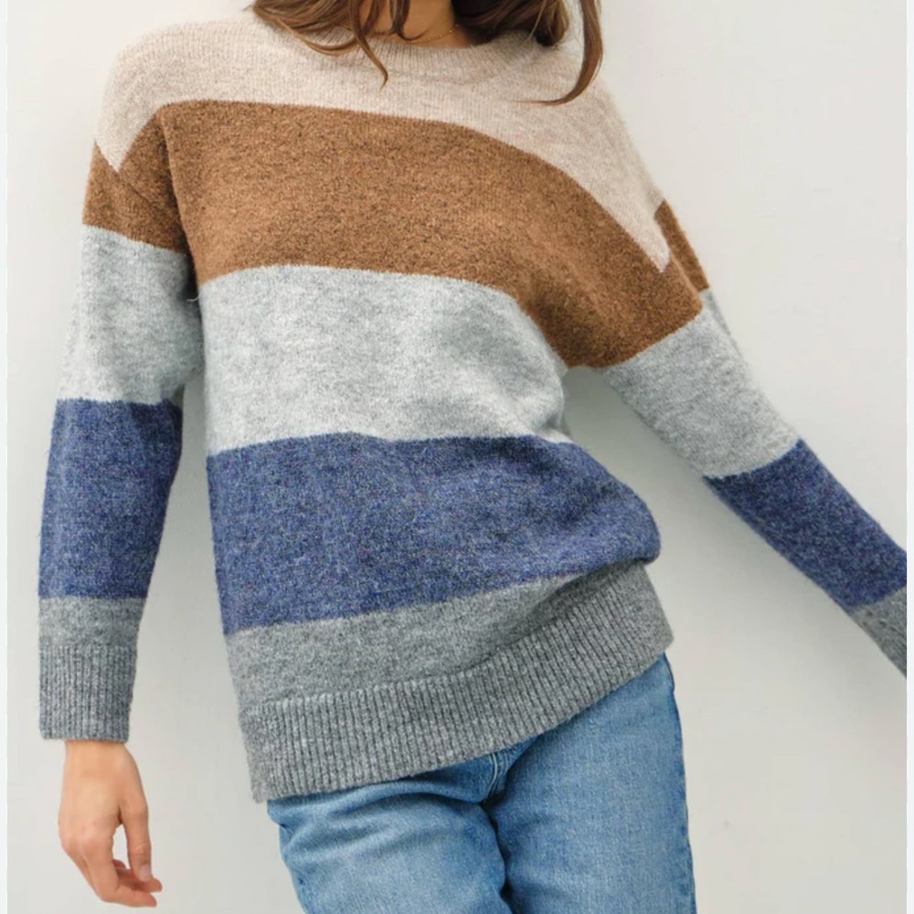 Fort sweater